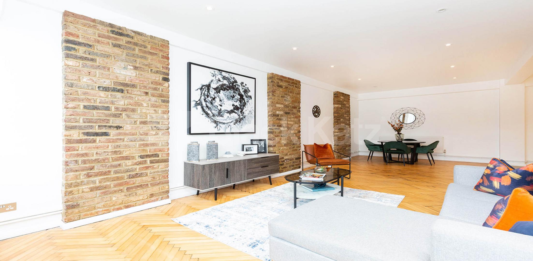 			SPACIOUS TWO BEDROOM WAREHOUSE CONVERSION, 2 Bedroom, 1 bath, 1 reception Flat			 GROVE HOUSE-TUDOR ROAD, HACKNEY-BETHNAL GREEN-LONDON FIELDS